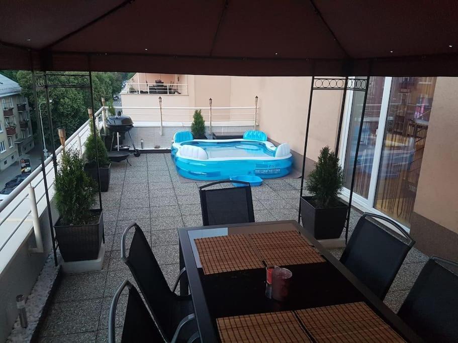 Mezonetovy Apartman V Centre Novej Dubnice Ilava Esterno foto